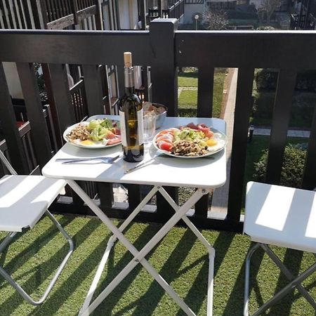 Apt With Balcony At 350 M From The Beach カブール エクステリア 写真