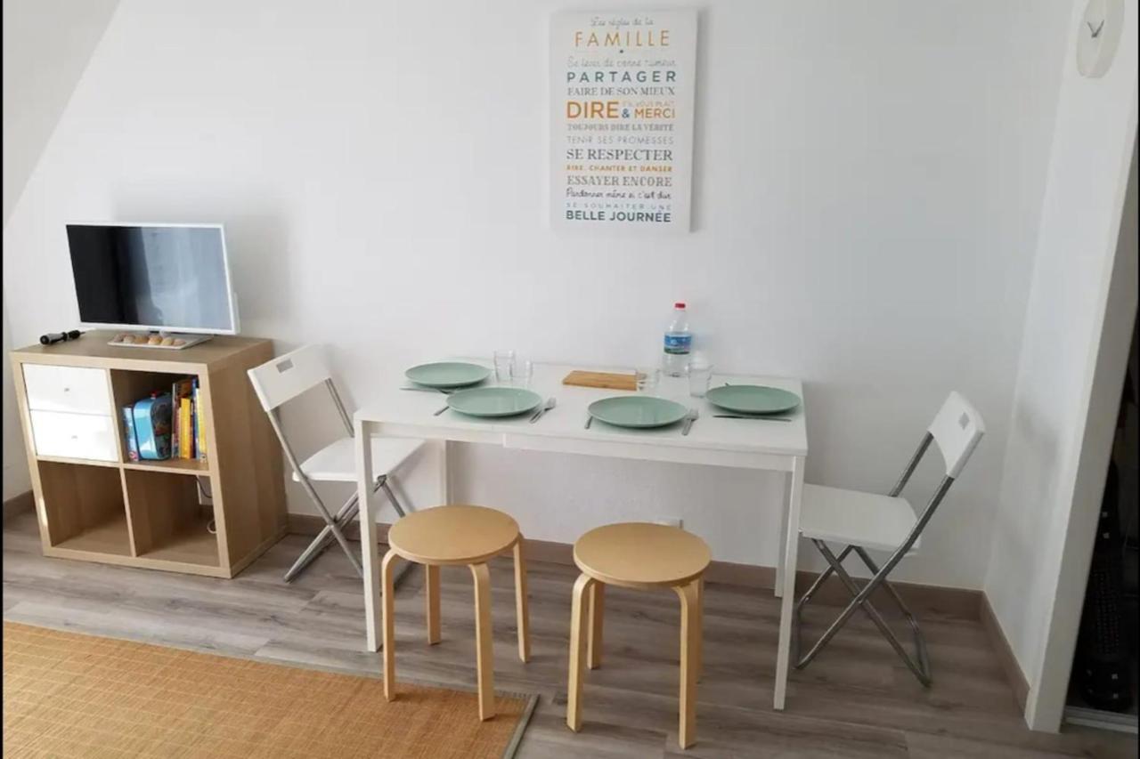 Apt With Balcony At 350 M From The Beach カブール エクステリア 写真